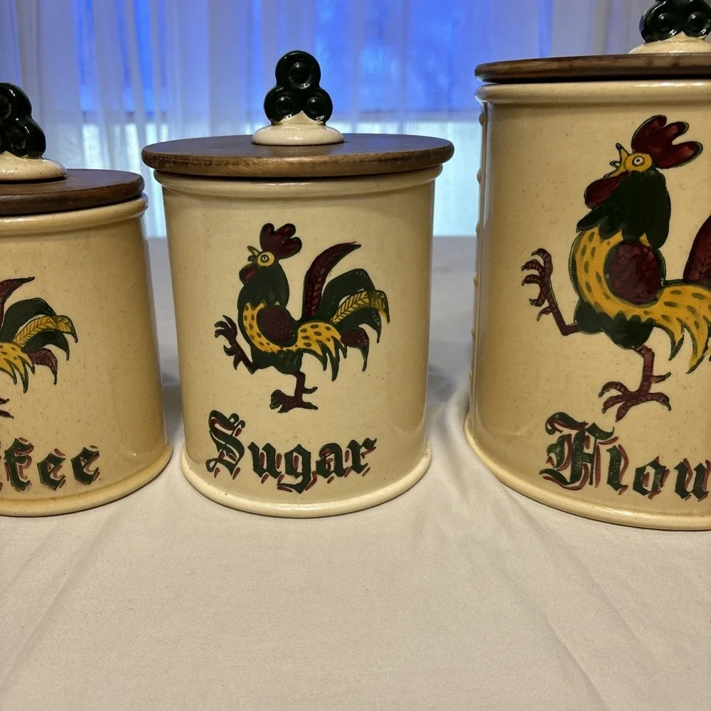 Metlox‎ Pottery Poppy Trail California Provincial Rooster Set/4 Canisters